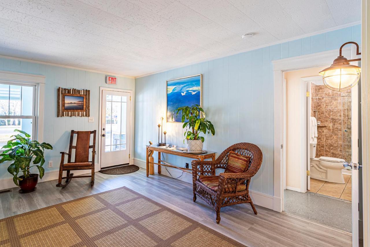 Island Guesthouse And Motel Obx Мантео Экстерьер фото