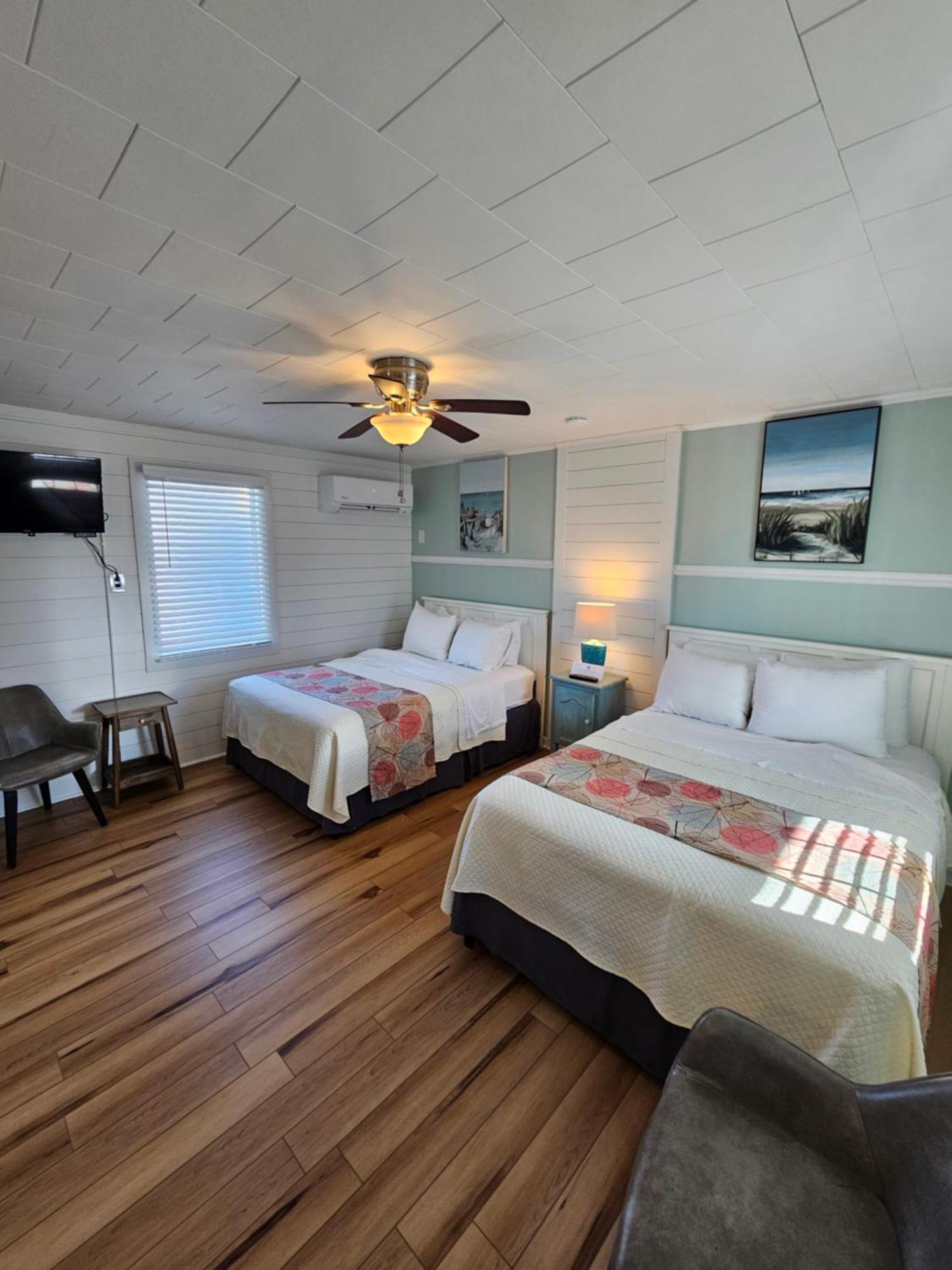 Island Guesthouse And Motel Obx Мантео Экстерьер фото