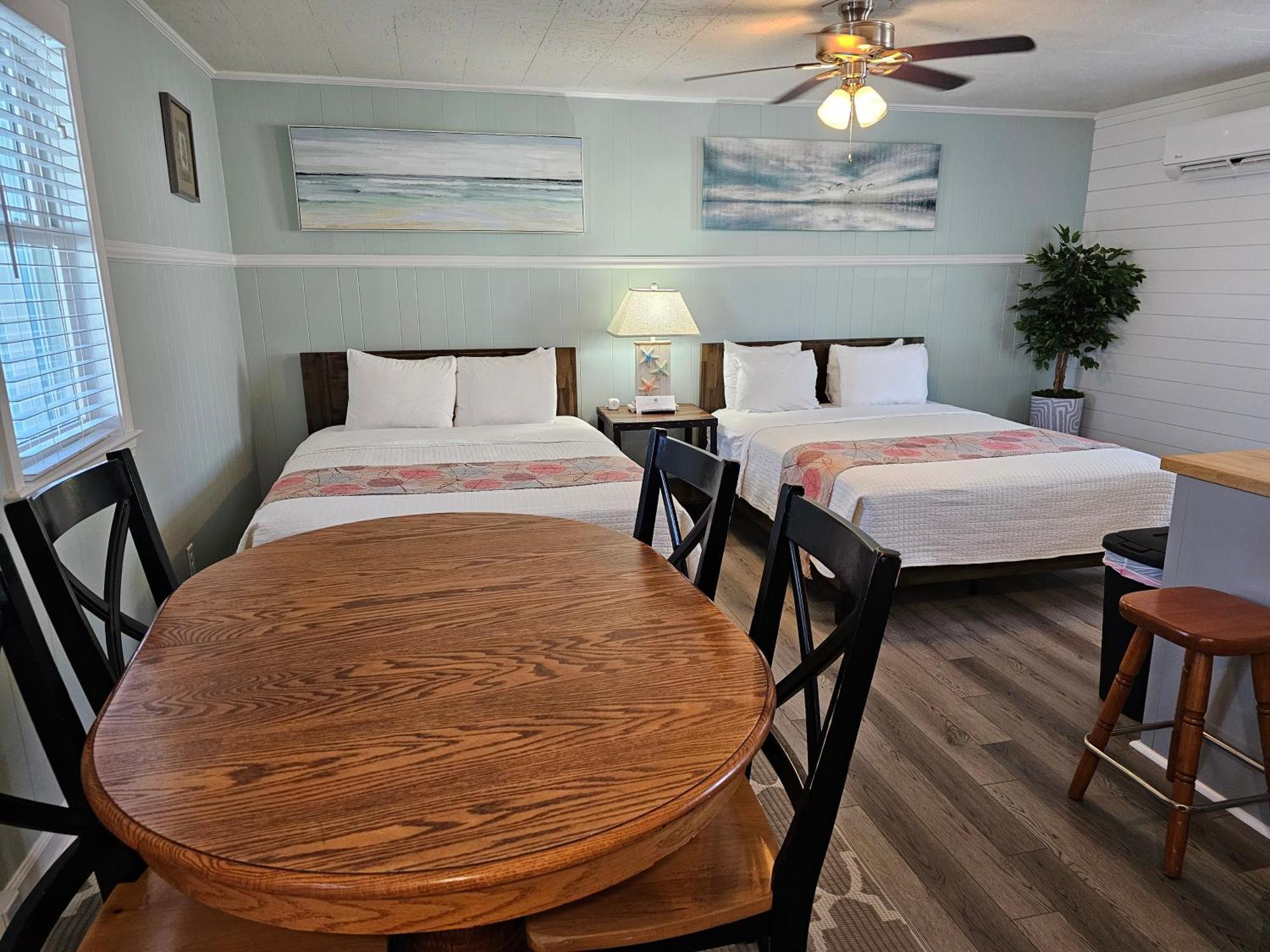 Island Guesthouse And Motel Obx Мантео Экстерьер фото