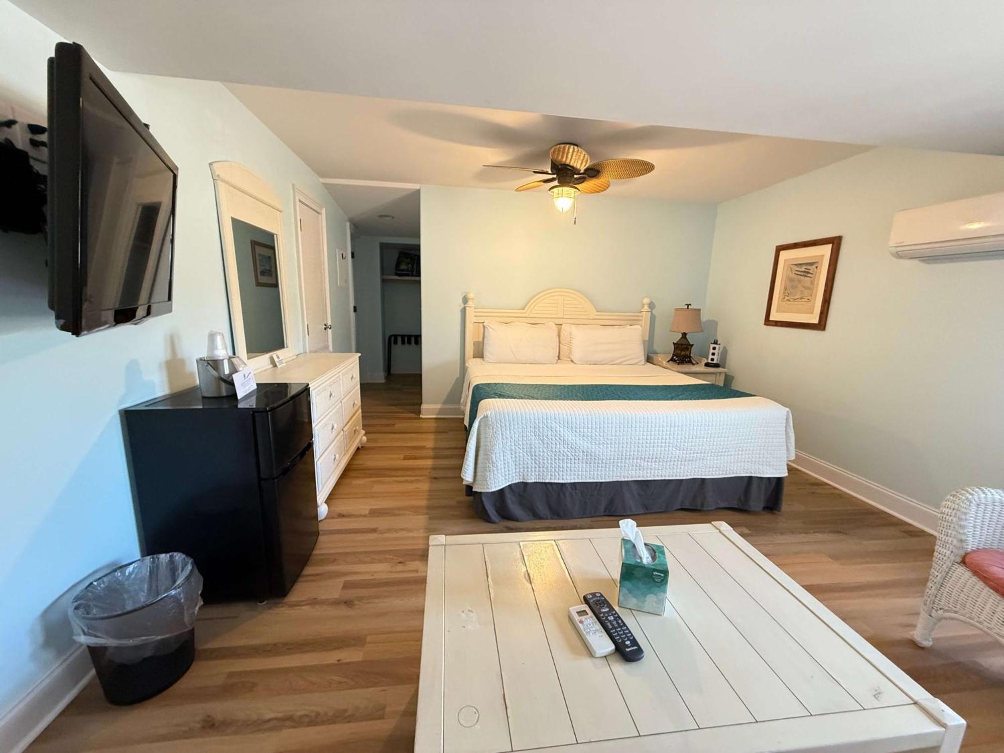Island Guesthouse And Motel Obx Мантео Экстерьер фото